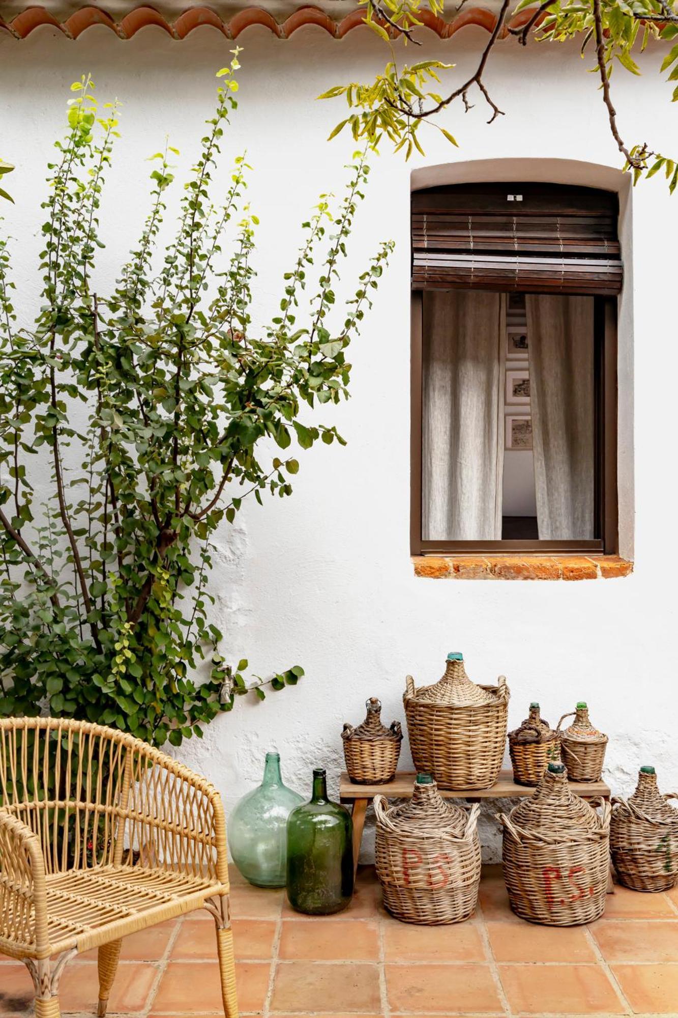 Apartamentos Turisticos El Patio Del Nogal Guadalupe  Exteriör bild